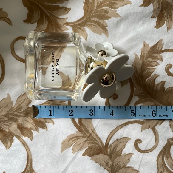 Marc Jacobs Daisy - Only EMPTY BOTTLE - Picture 7 of 8